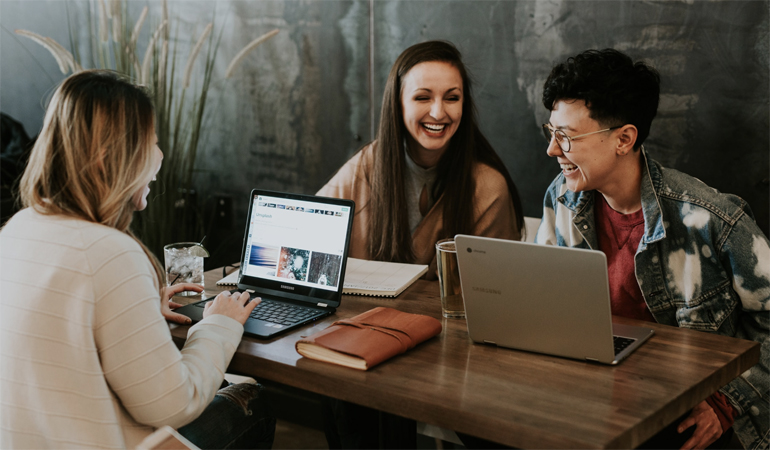 Digital Marketing Trainer